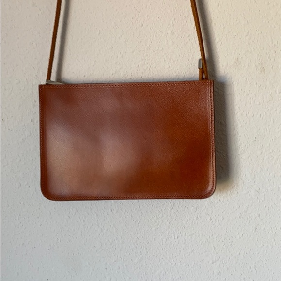 Most Wanted USA The Classic Carryall Leather Cross - Picture 7 of 17